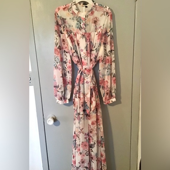 Floral Dress - Picture 4 of 4